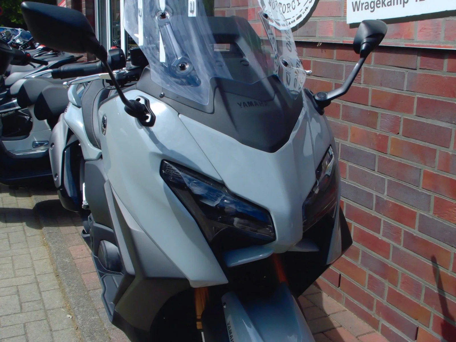 Yamaha XMAX 300 Tech MAX+