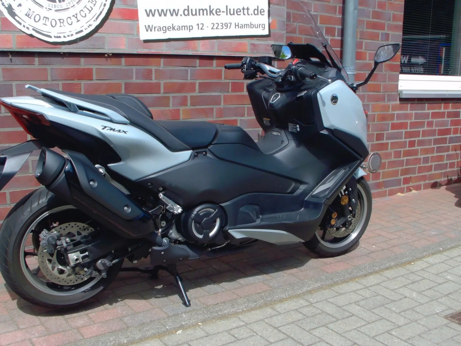 Yamaha XMAX 300 Tech MAX+