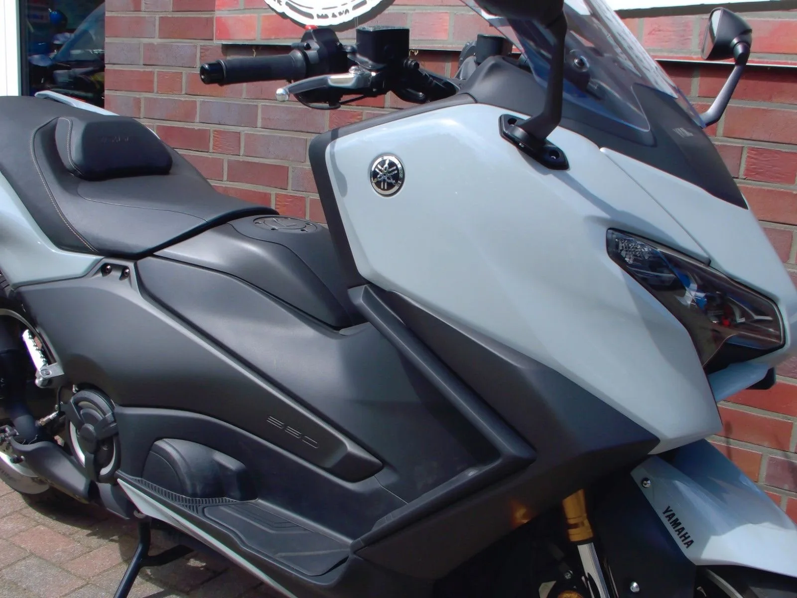 Yamaha XMAX 300 Tech MAX+