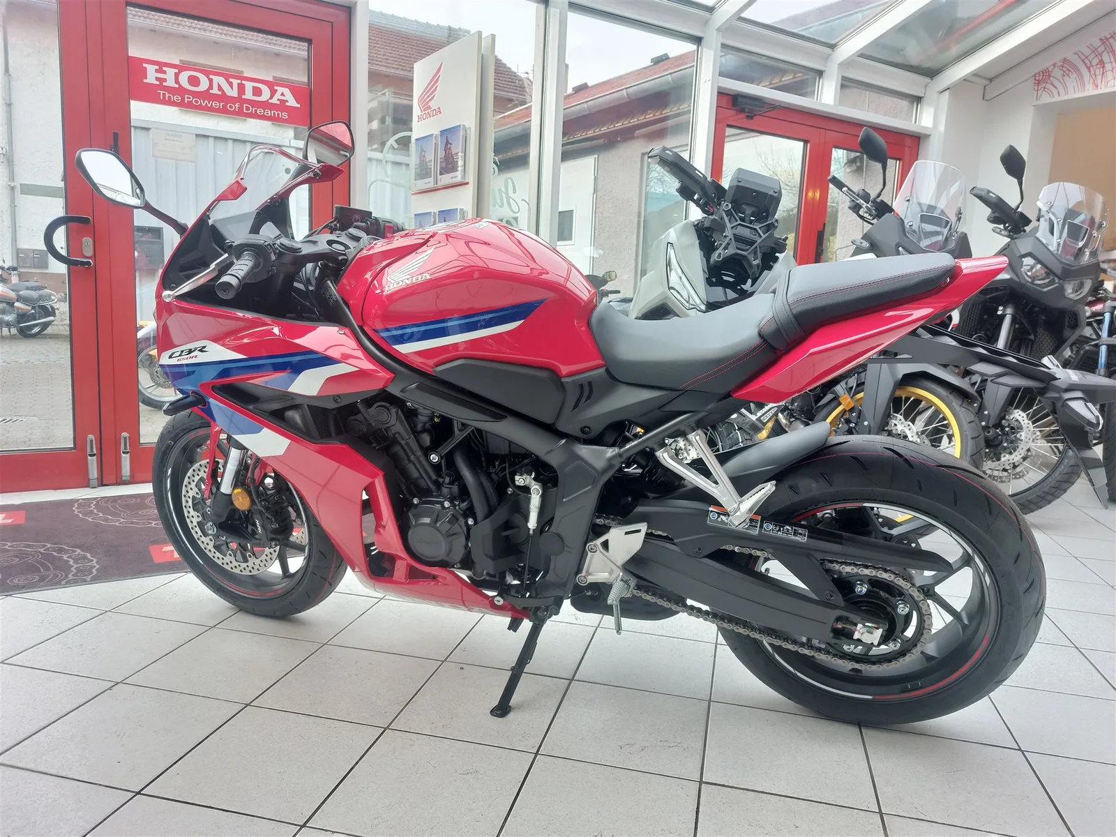 Honda CBR650R E-Clutch