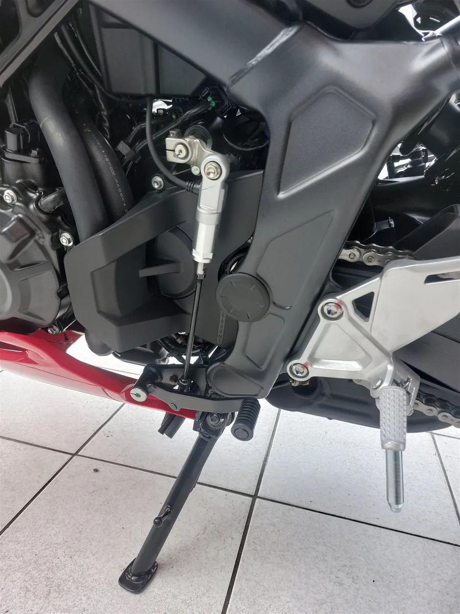 Honda CBR650R E-Clutch