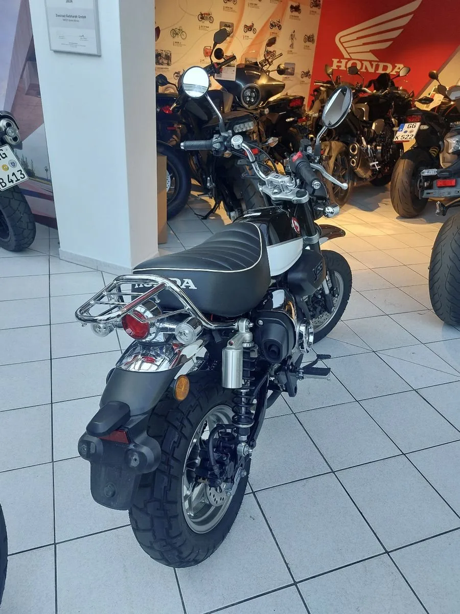 Honda Monkey Z125