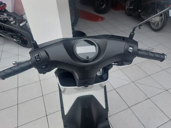 Honda EM1 e