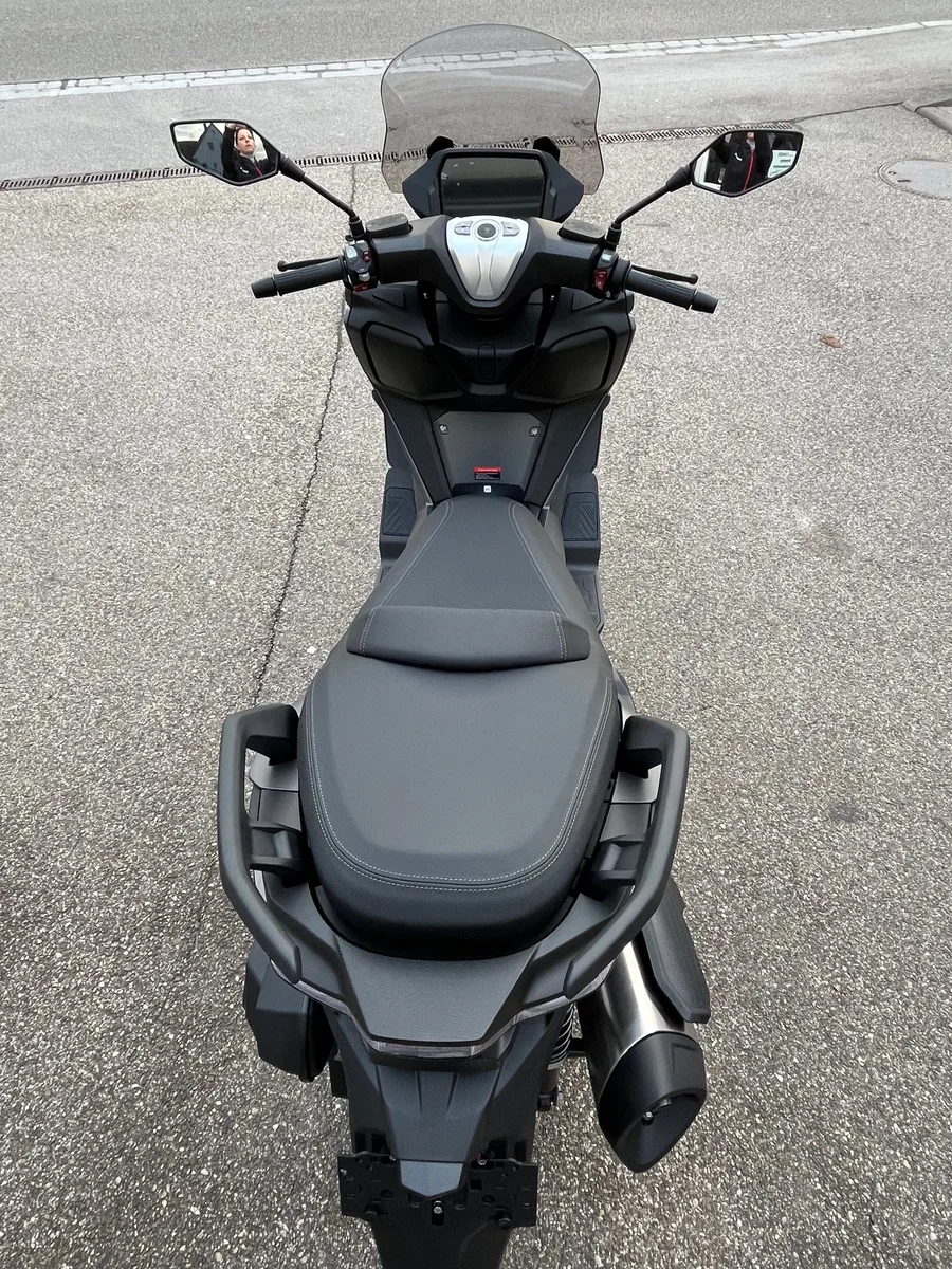 Voge SR4 350 LUXURY