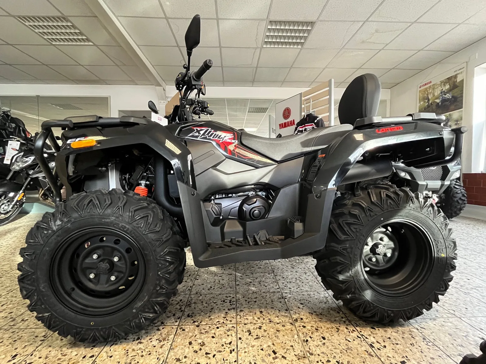 Loncin XWOLF 300