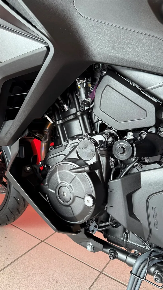 Honda NT1100 DCT Electronic Suspension \*6 Jahre Garantie\*