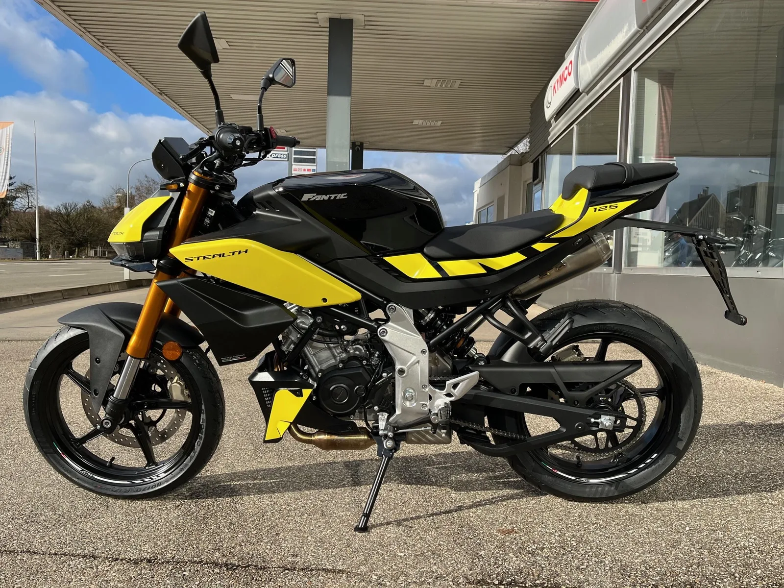 Fantic Stealth 125