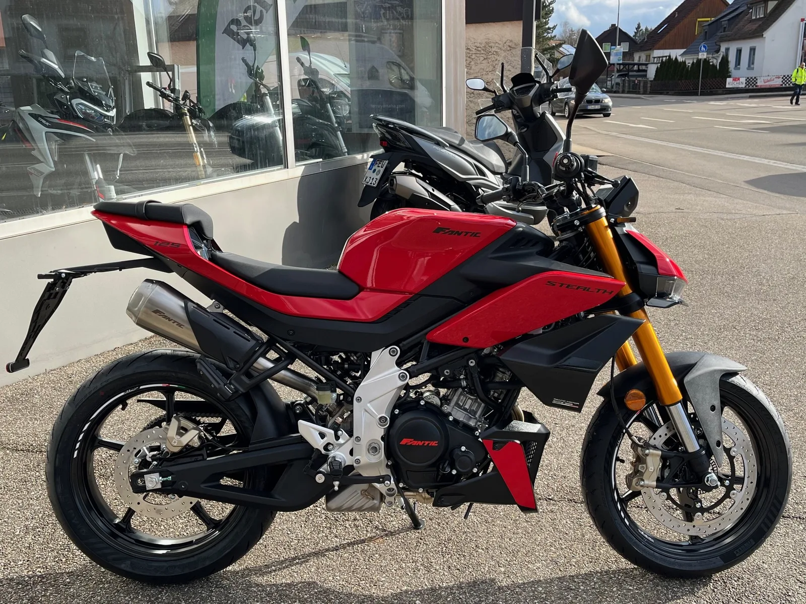 Fantic Stealth 125