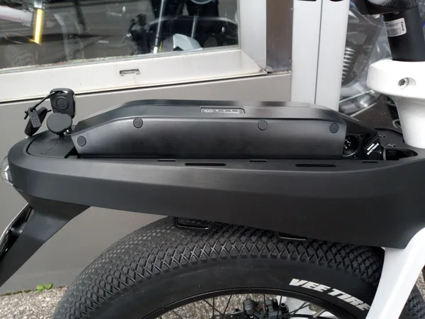 Fantic ISSIMO Urban "fährt auch ohne zu treten 45 km/h"