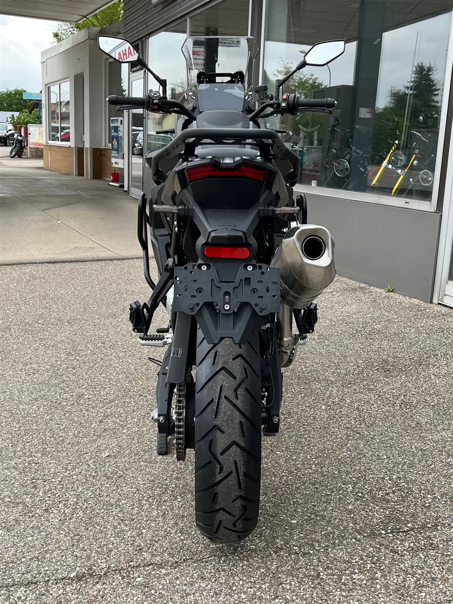 Voge DS900X