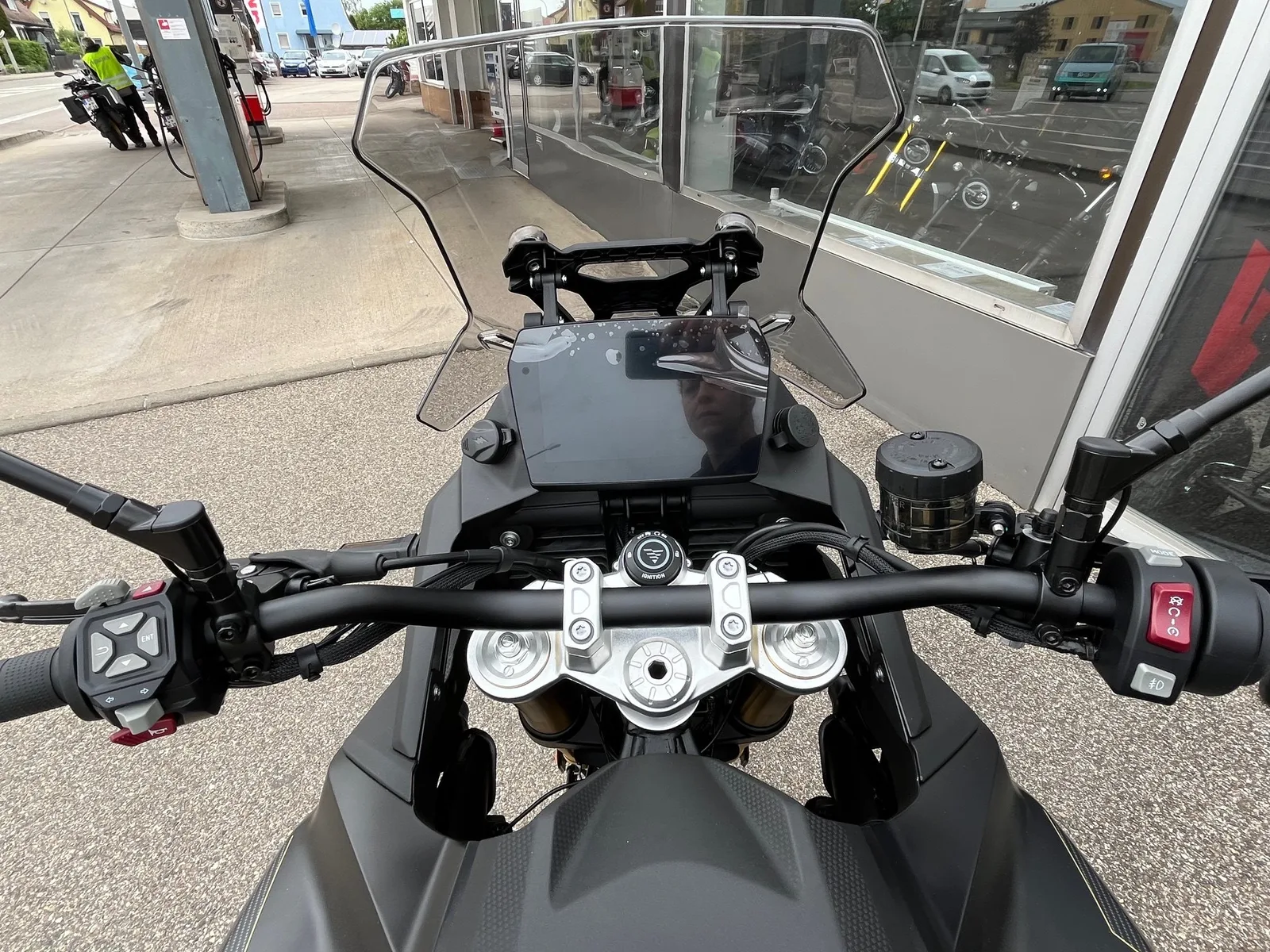 Voge DS900X