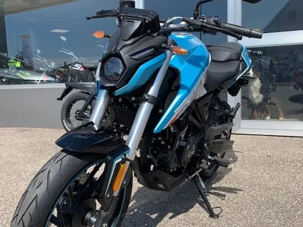 Voge R125