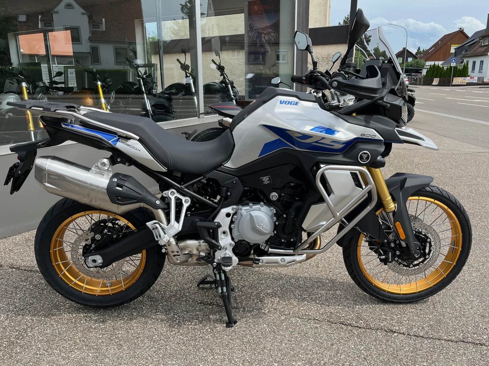 Voge DS900X