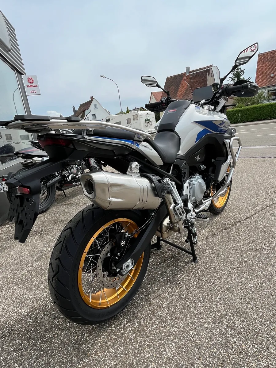 Voge DS900X