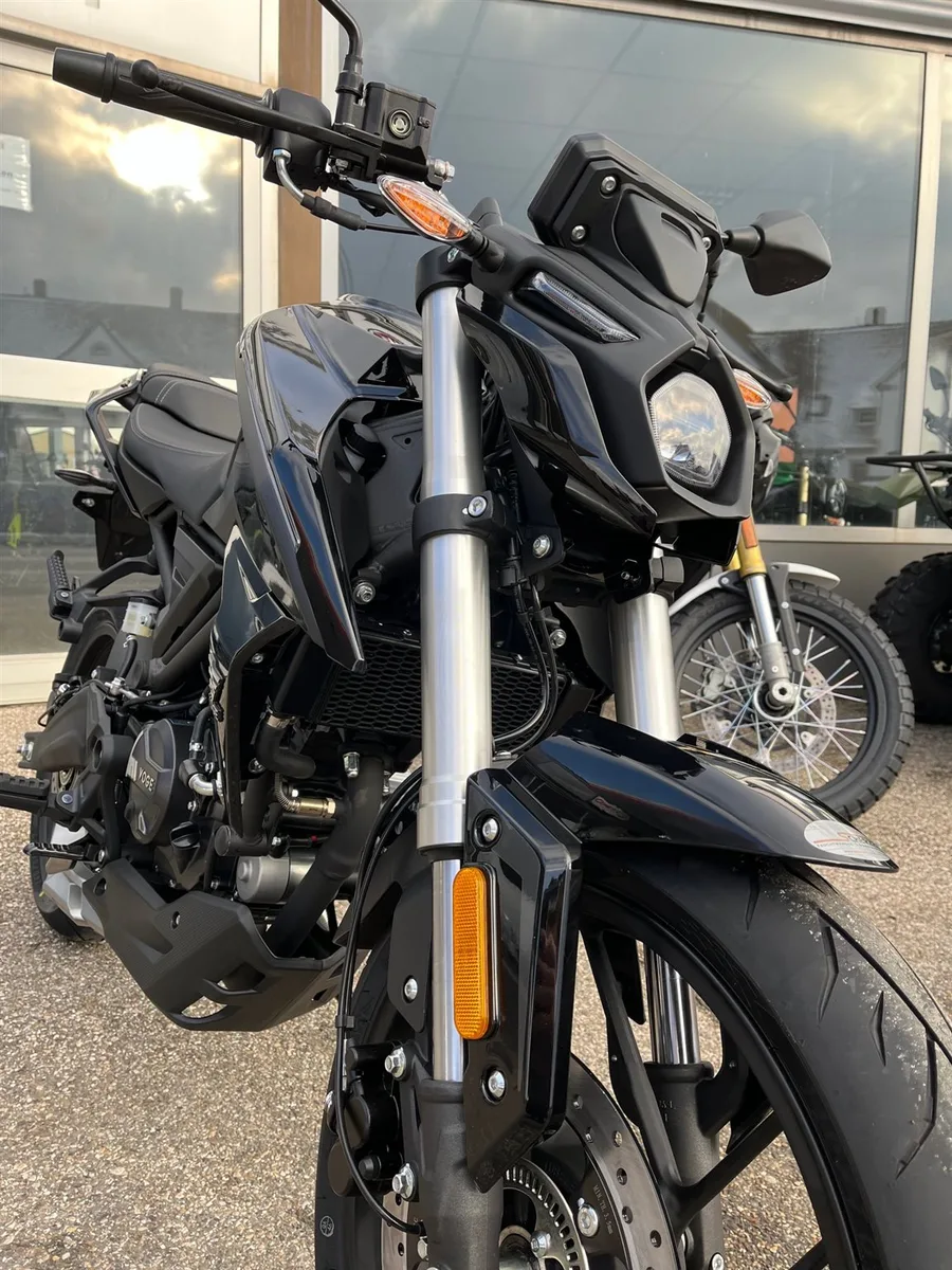 Voge R125