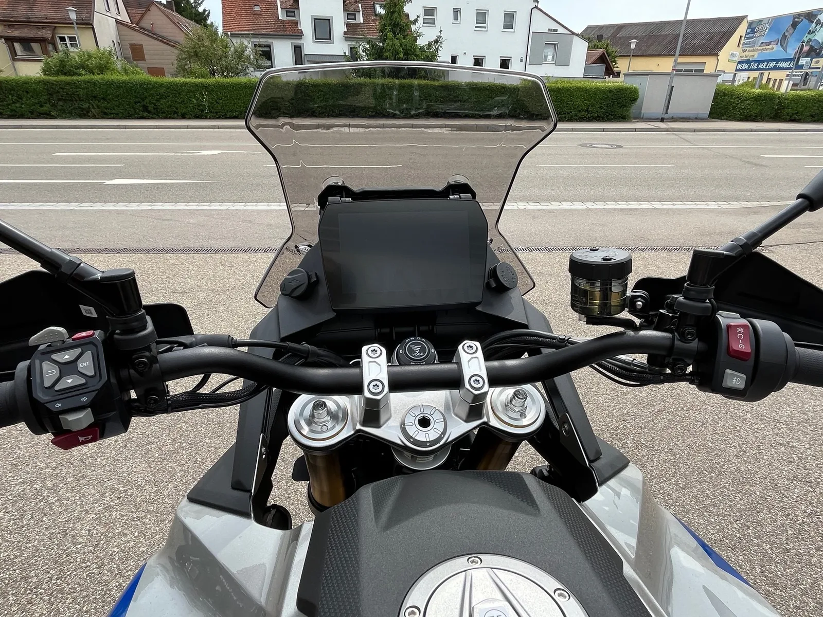 Voge DS900X
