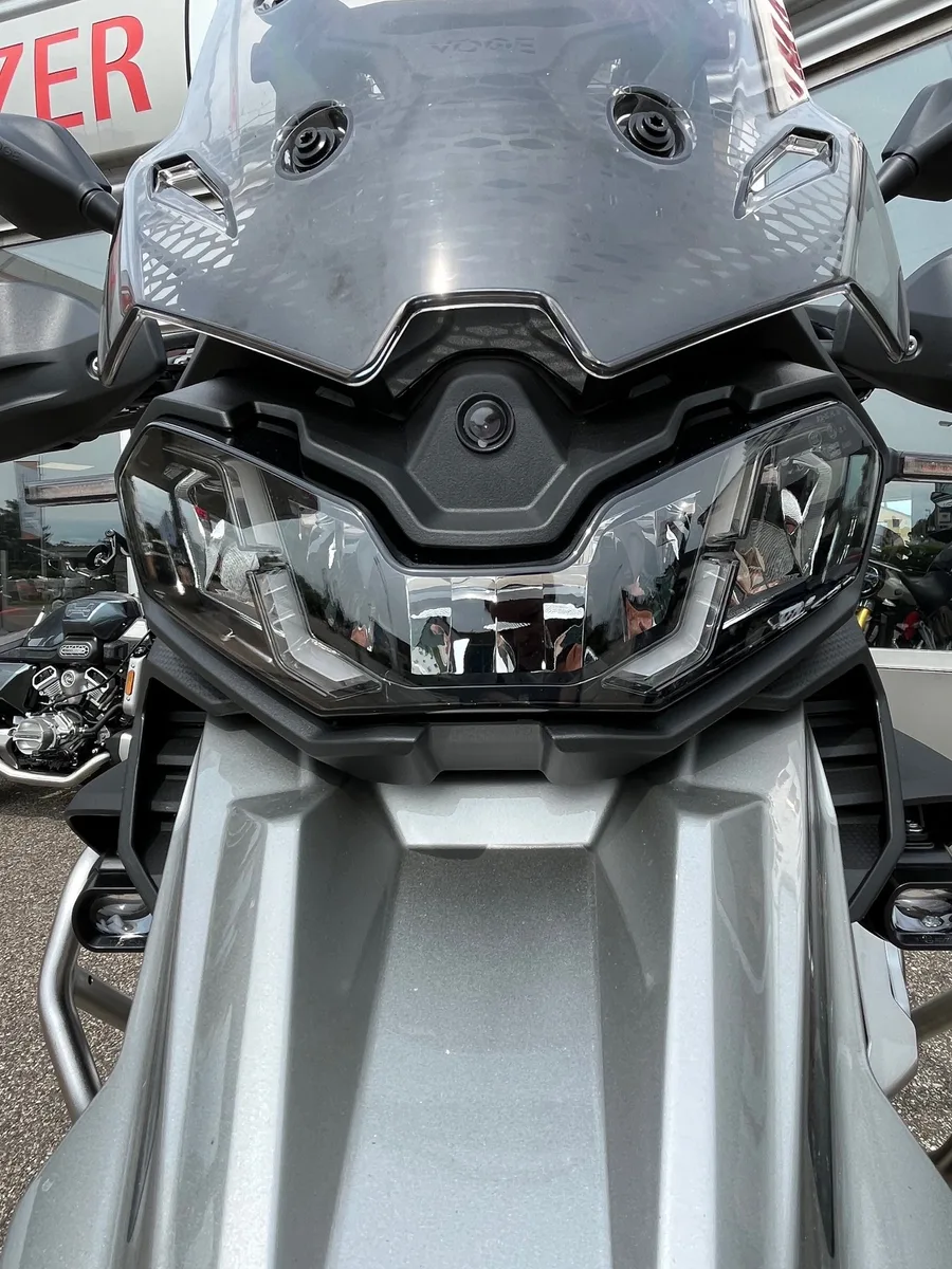 Voge DS900X