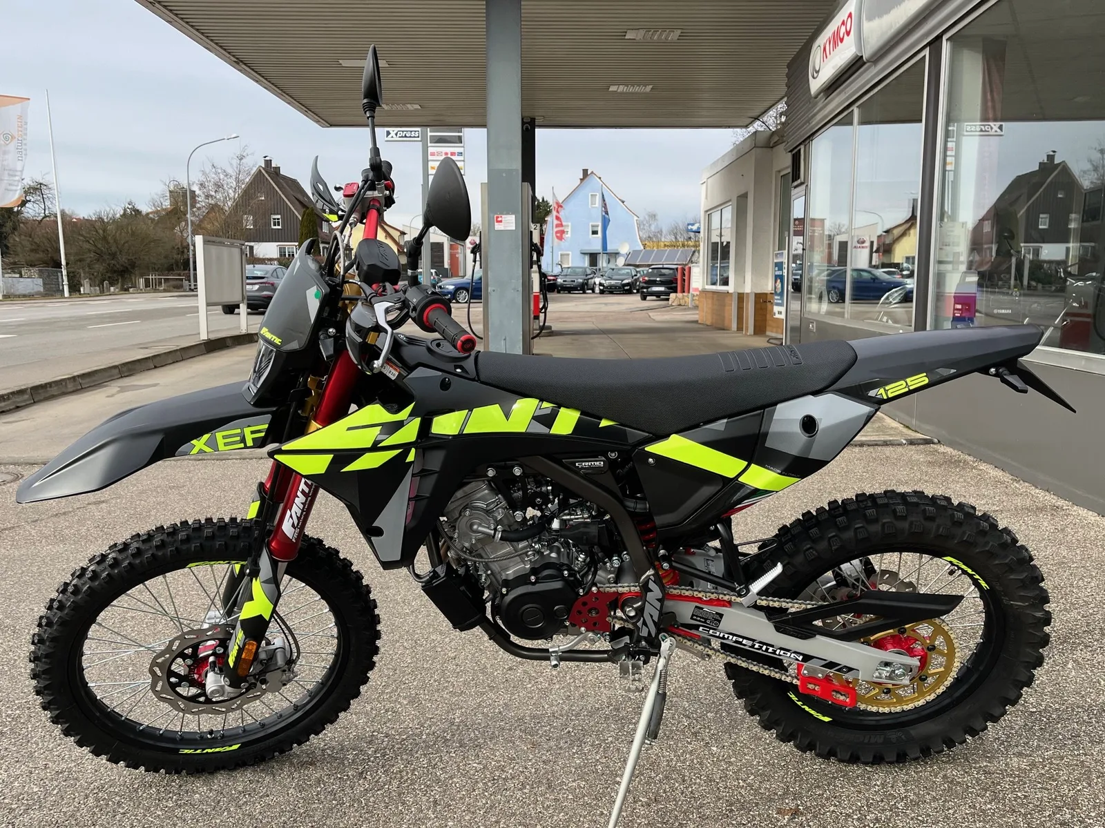 Fantic XEF 125 Performance & Competition jetzt mit ABS