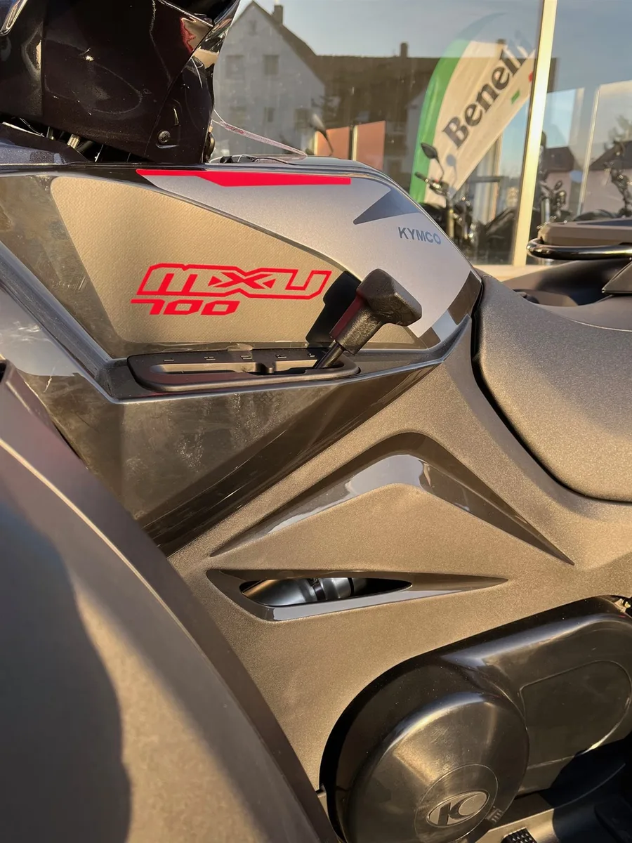 Kymco MXU 700i EPS ABS T3b inkl. Schneeschild