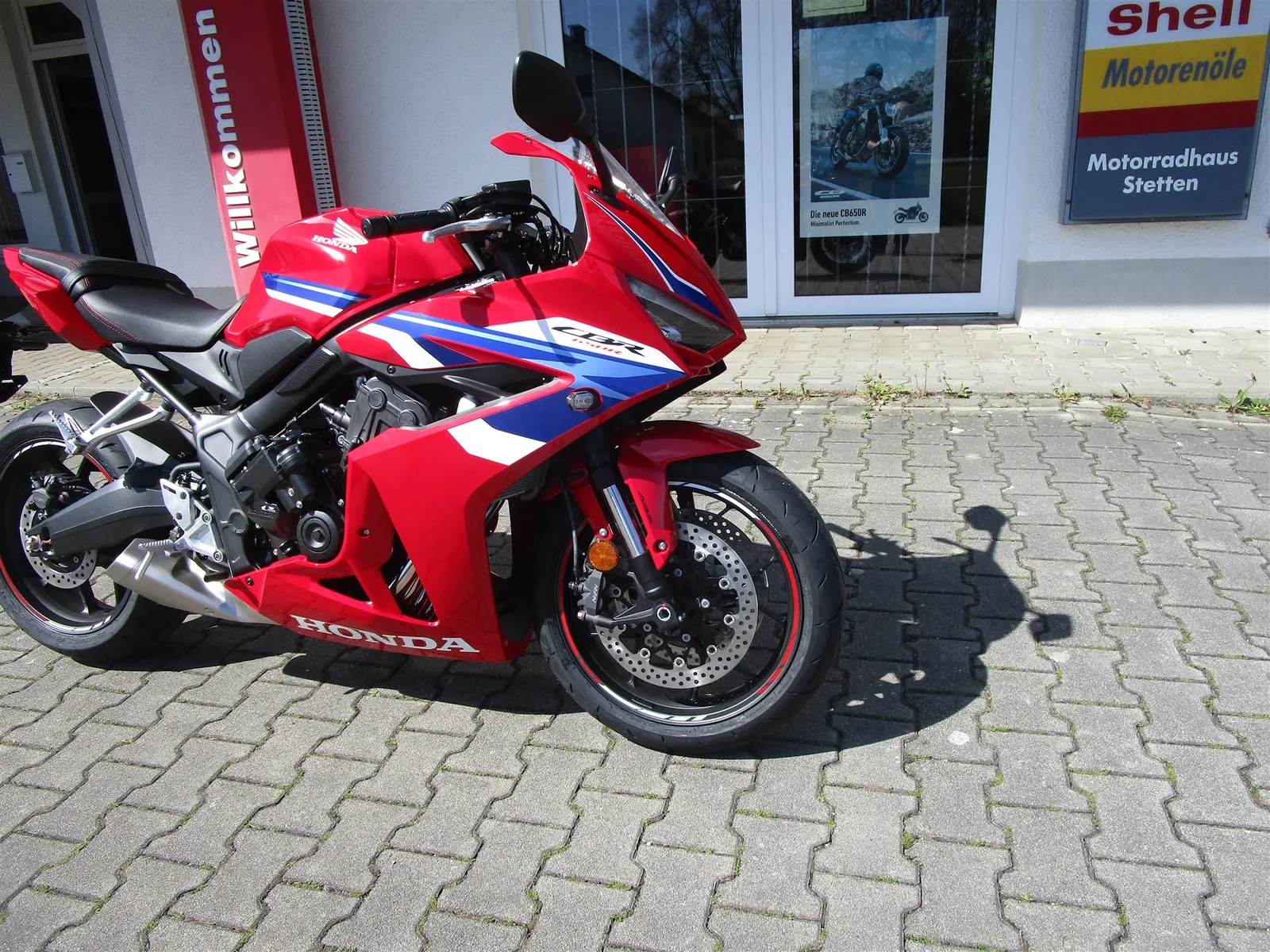 Honda CBR650R
