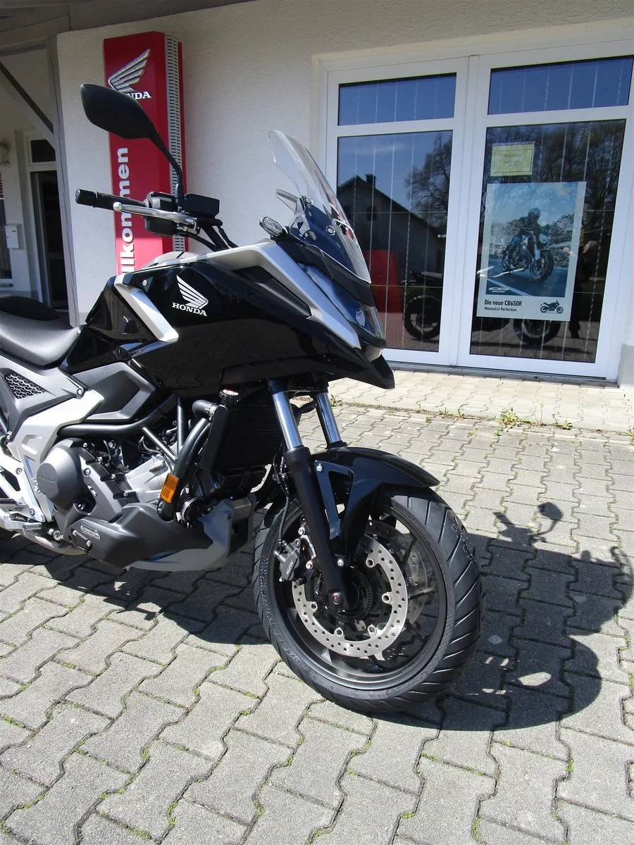 Honda NC750X DCT