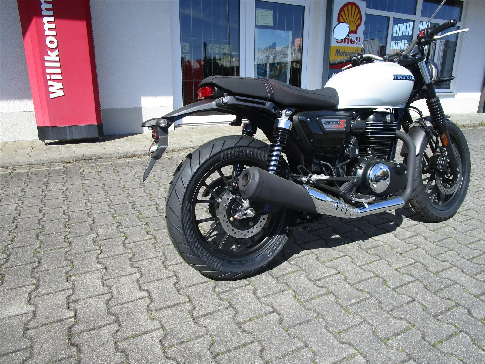 Honda GB350S