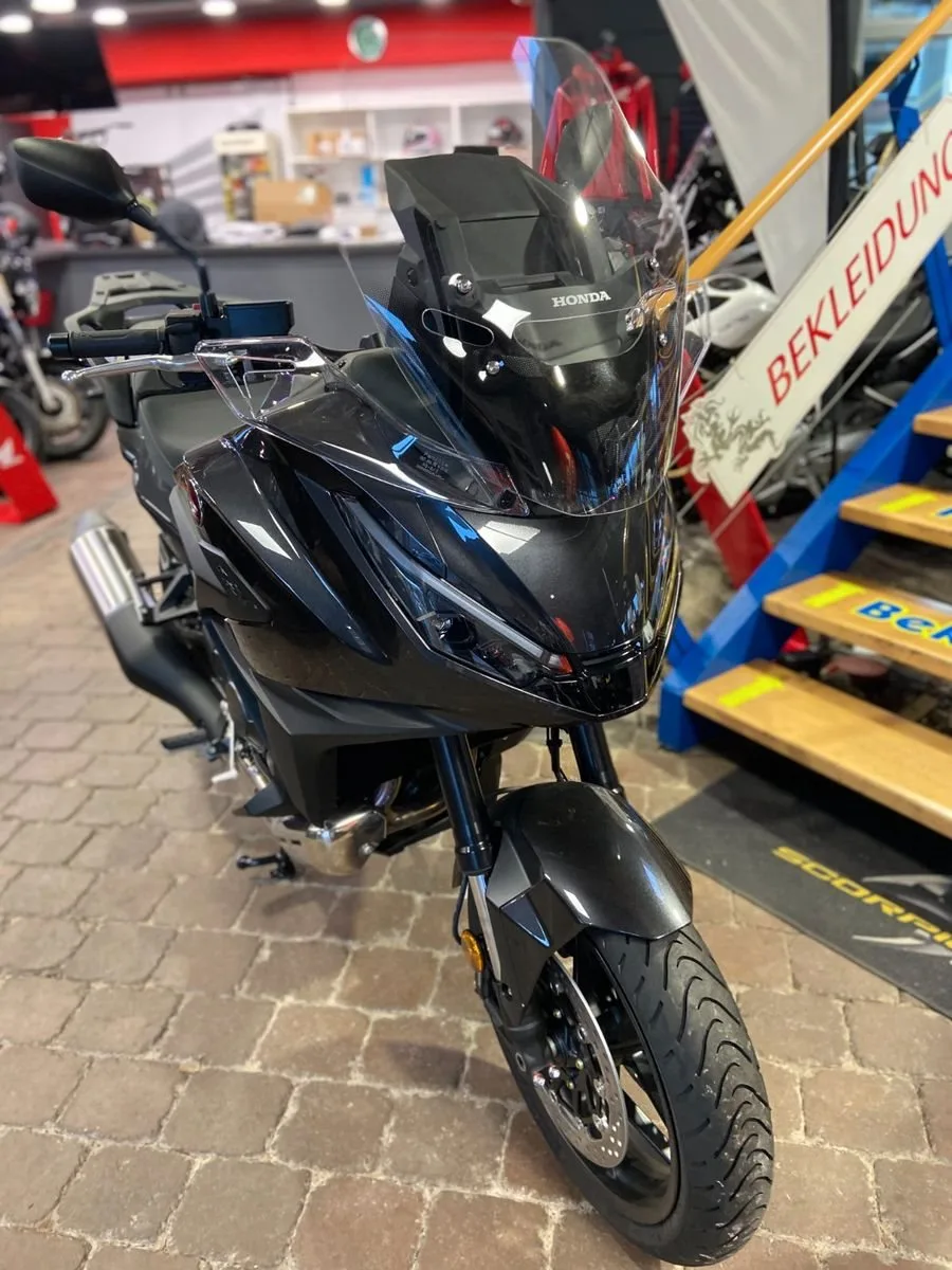 Honda NT1100 DCT
