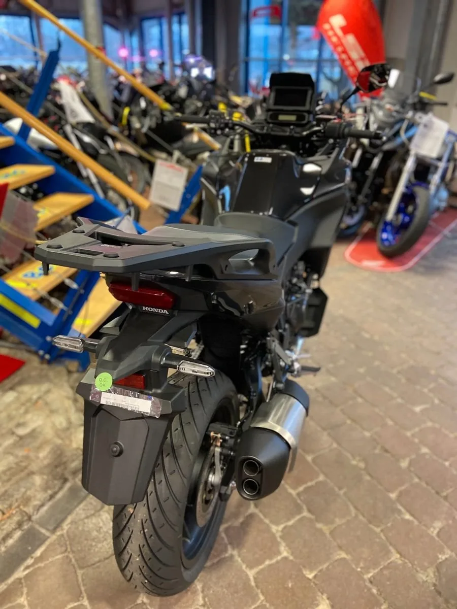 Honda NT1100 DCT