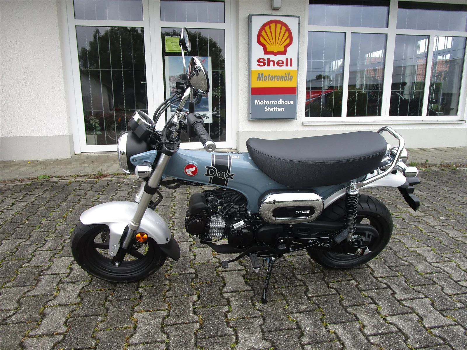 Honda Dax 125