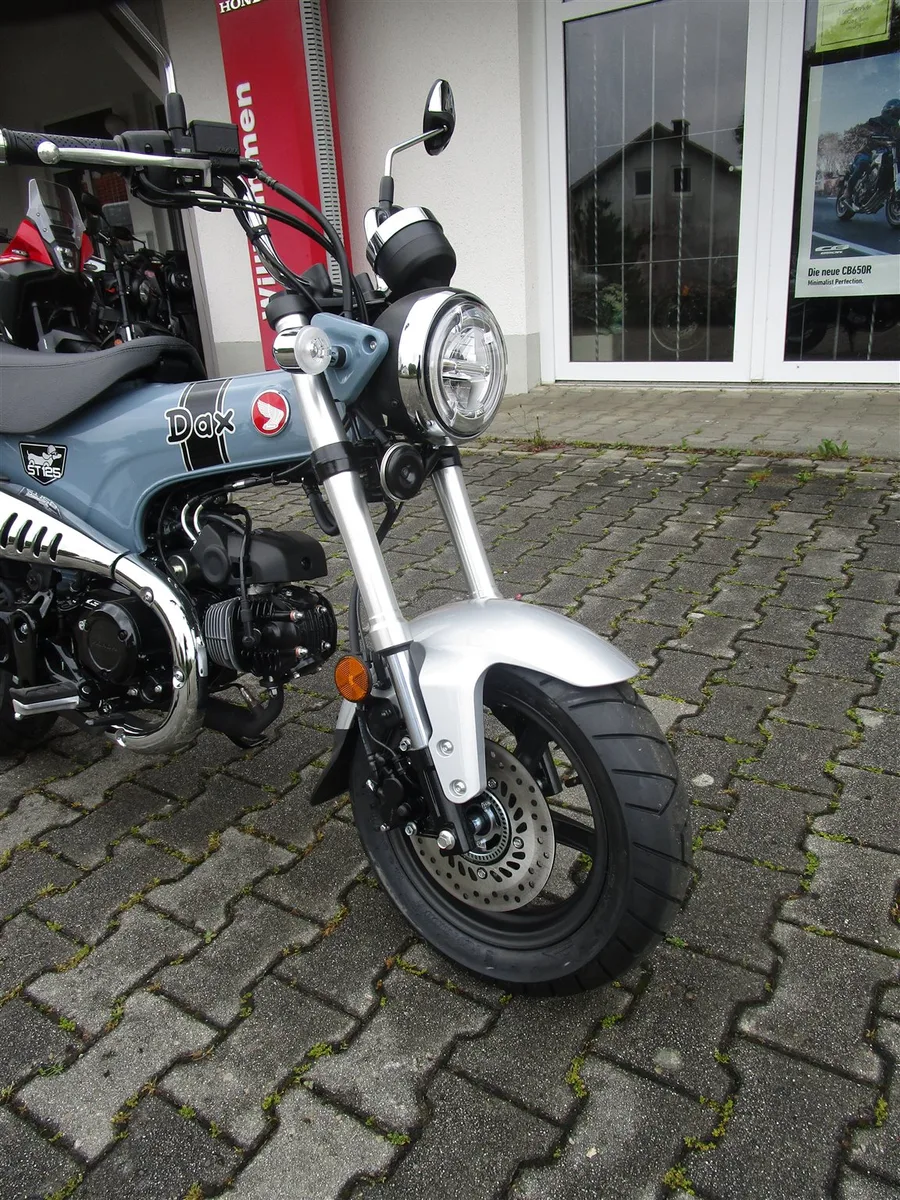 Honda Dax 125