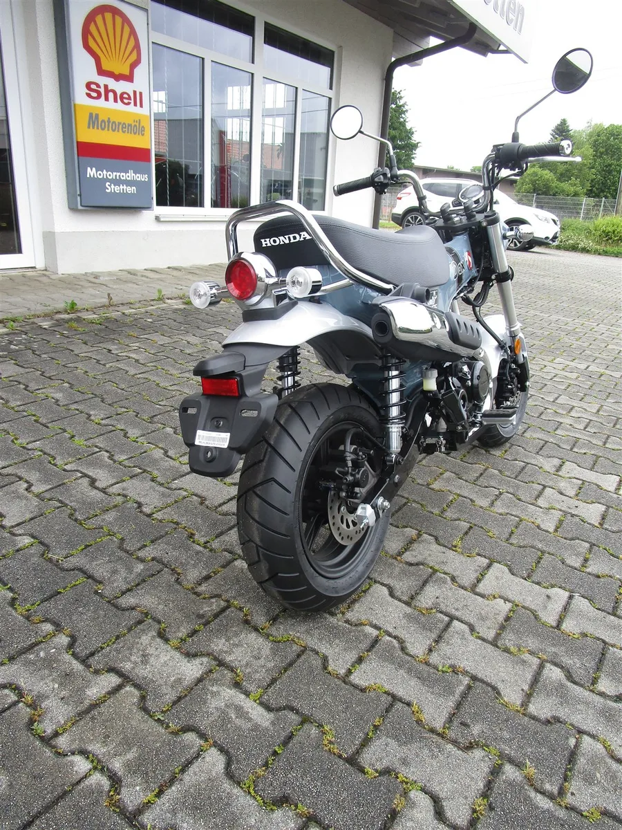Honda Dax 125