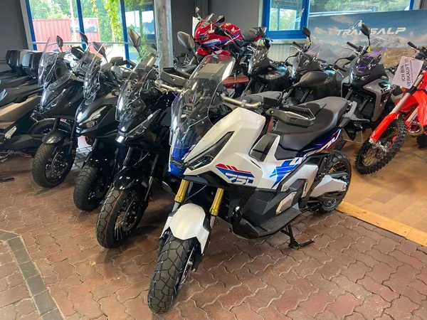Honda X-ADV