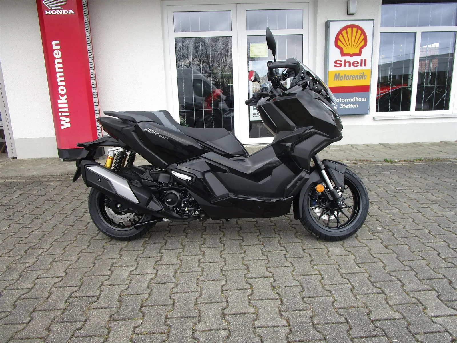 Honda ADV350