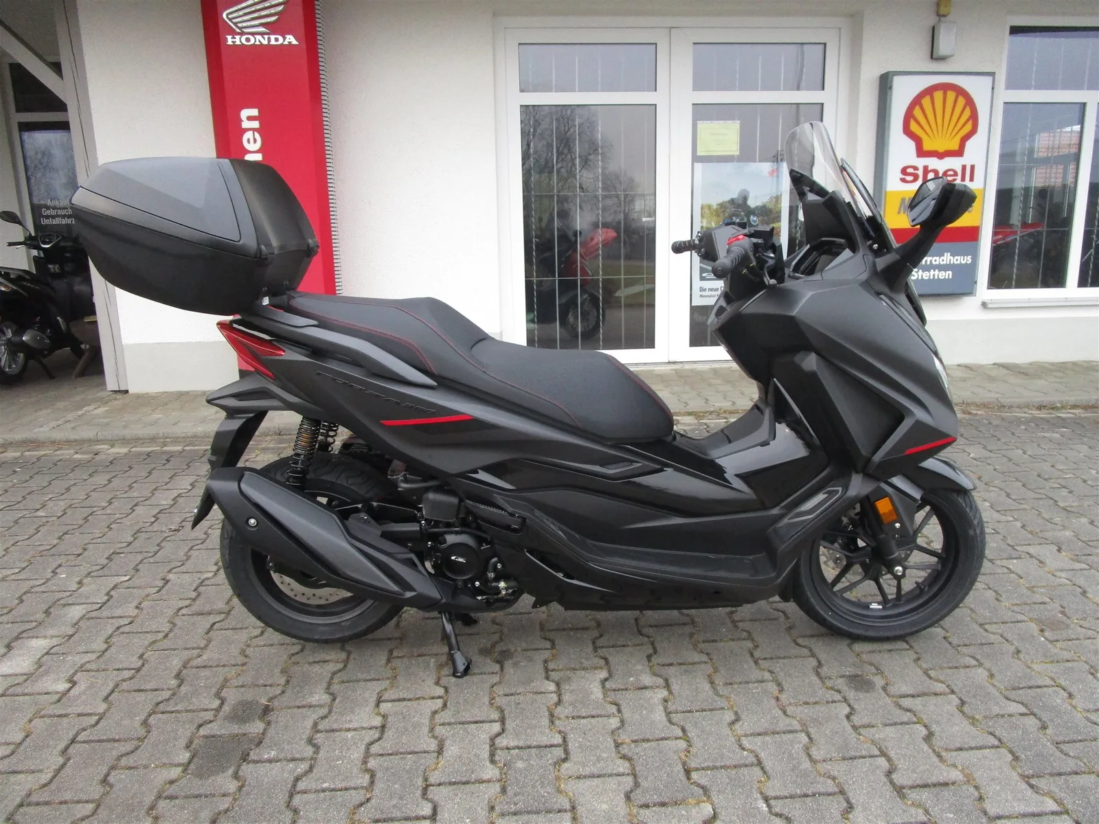 Honda Forza 350