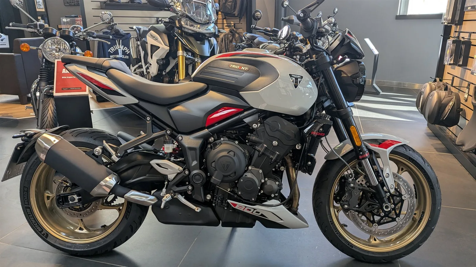Triumph Trident 800 Sofort lieferbar
