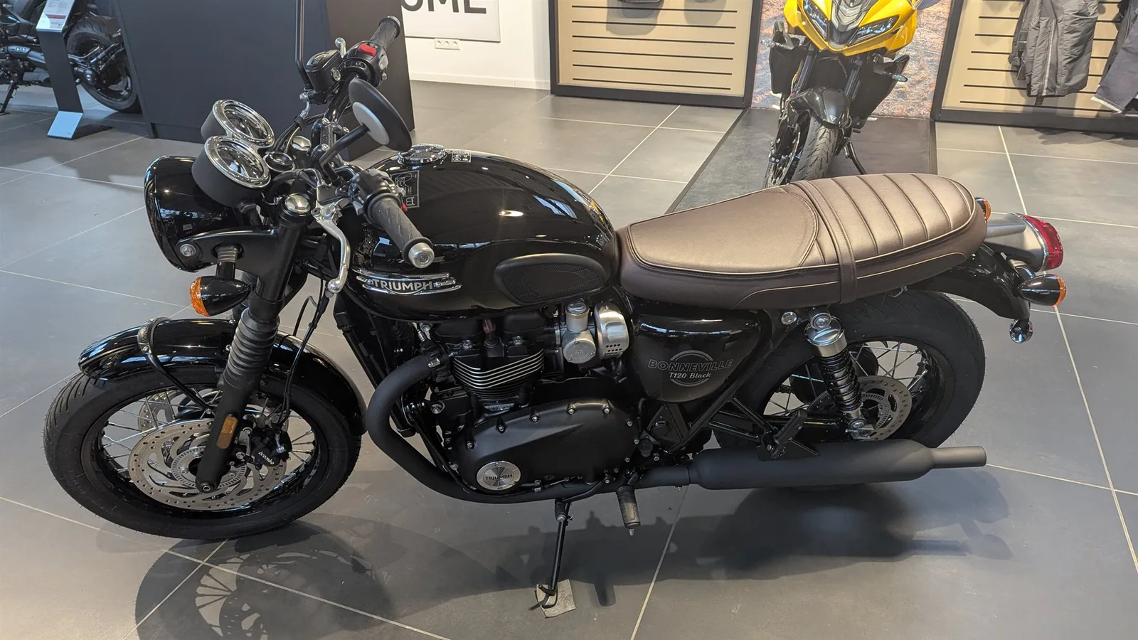 Triumph Bonneville T120 Black 2026
