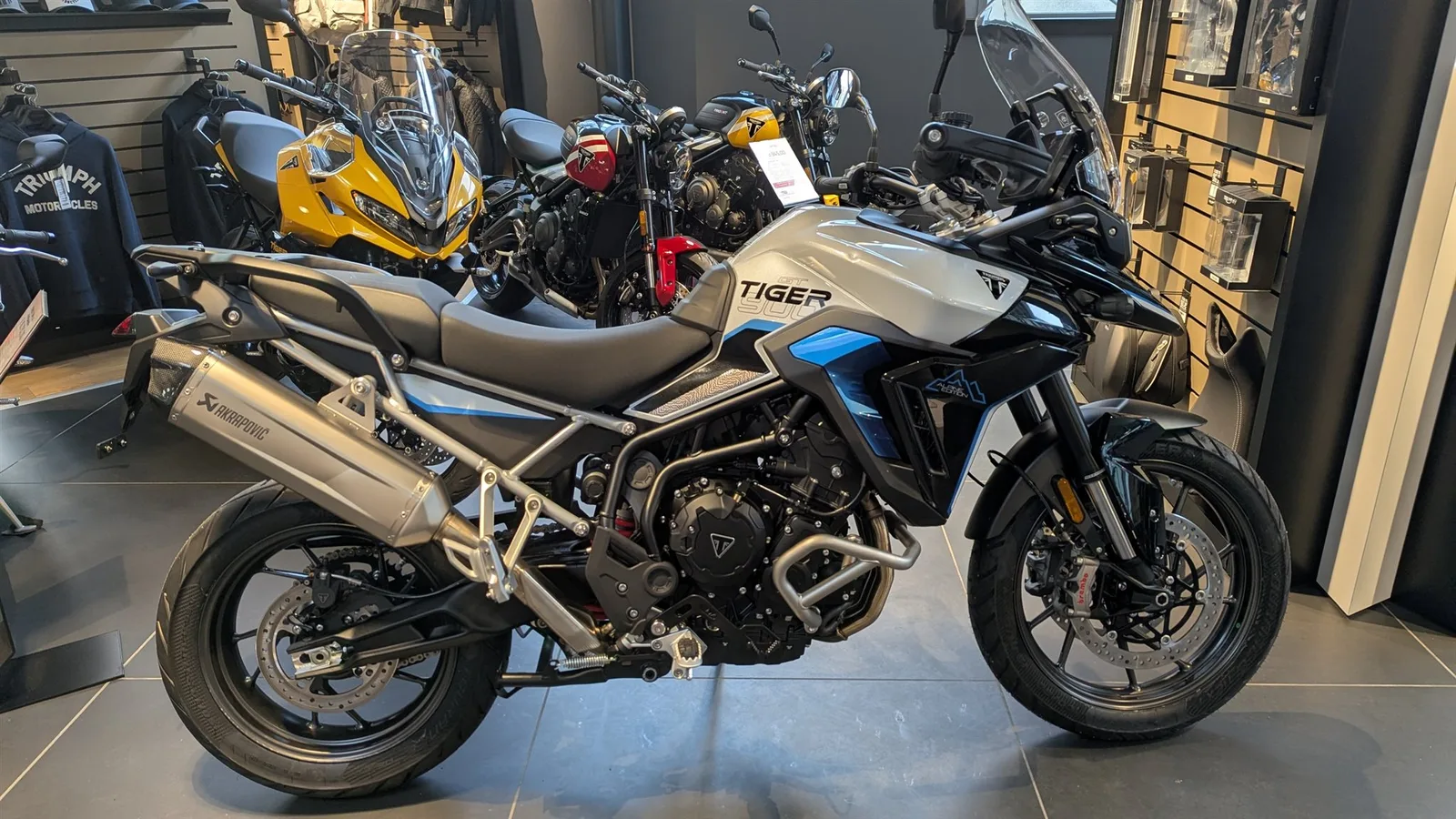 Triumph Tiger 900 Alpine Edition 14 Tage ab Bestellung