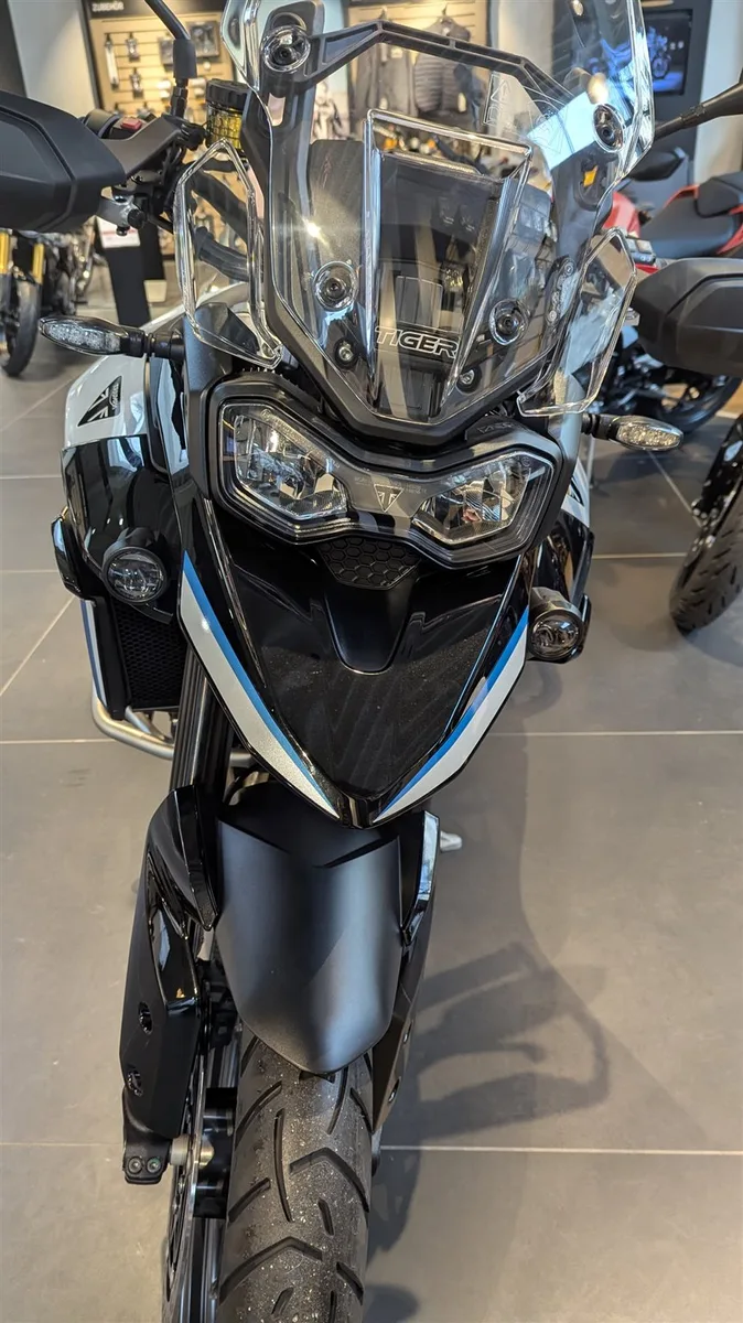 Triumph Tiger 900 Alpine Edition 14 Tage ab Bestellung