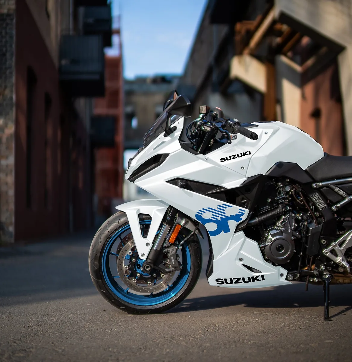Suzuki GSX-8R GSX800FU