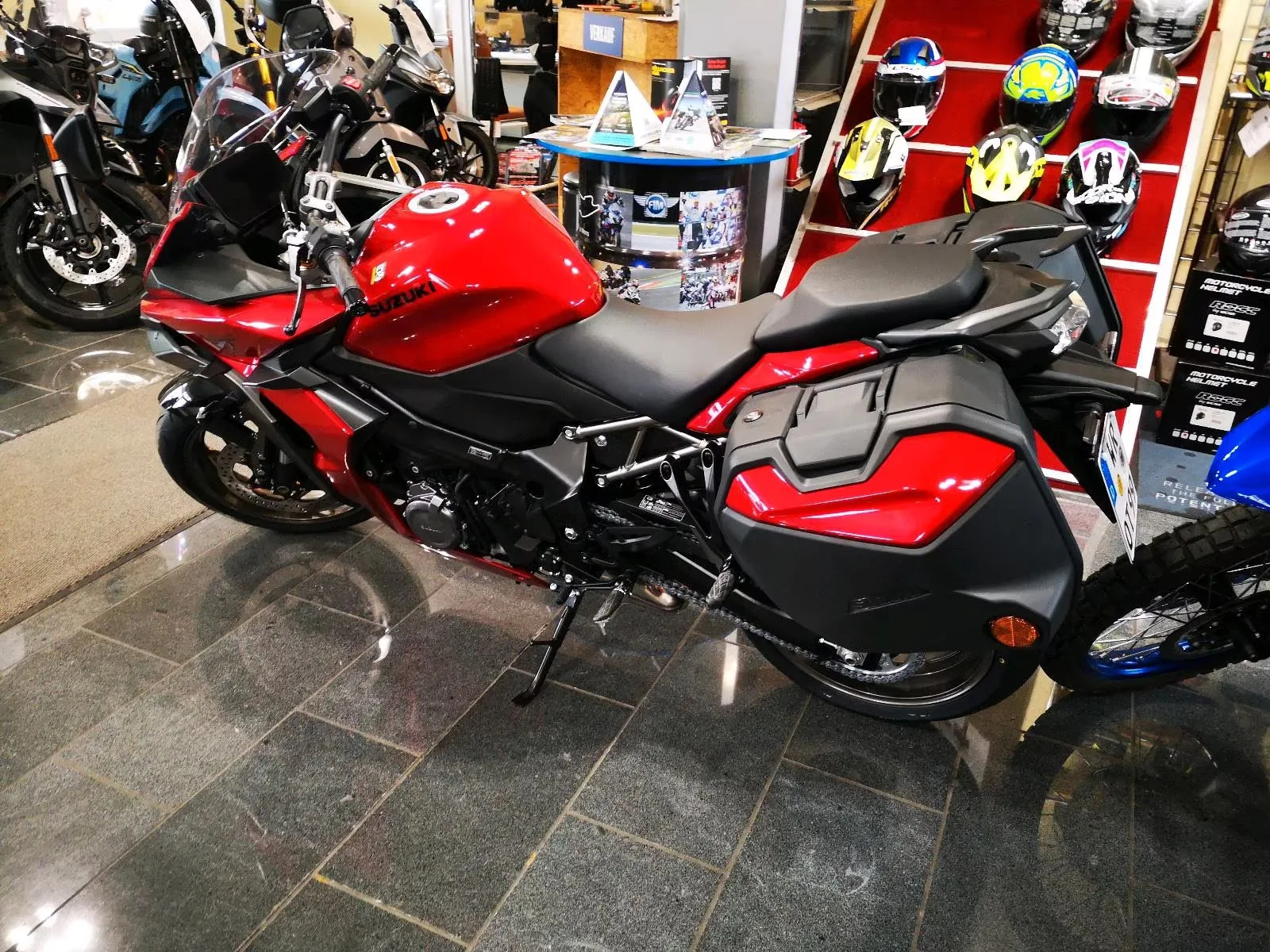 Suzuki GSX-S1000GT GSX-S1000 TRQM5T Travel Edition
