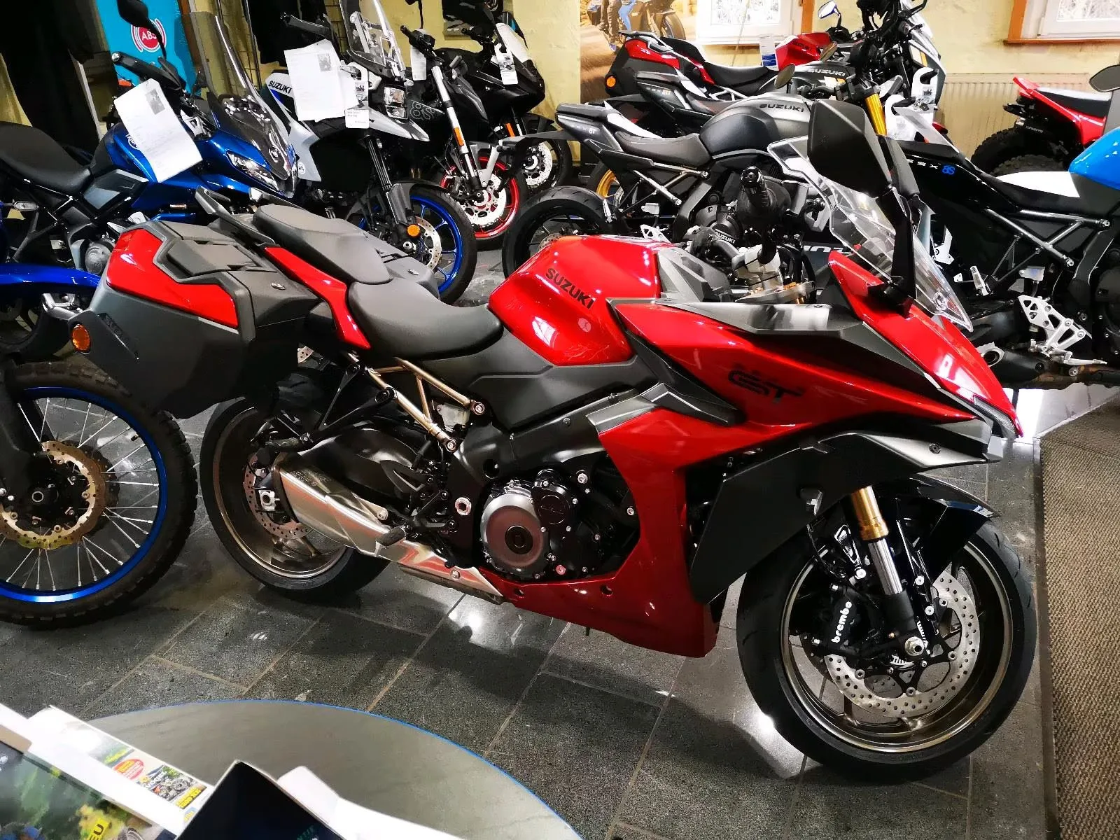 Suzuki GSX-S1000GT GSX-S1000 TRQM5T Travel Edition