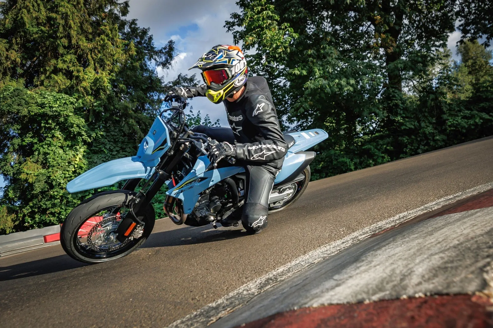 Suzuki DR-Z4SM Suzuki DR-Z 400 SM