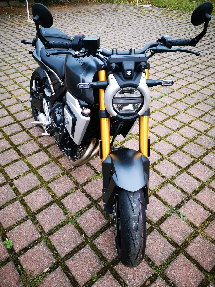 Suzuki GSX-8T GSX800T