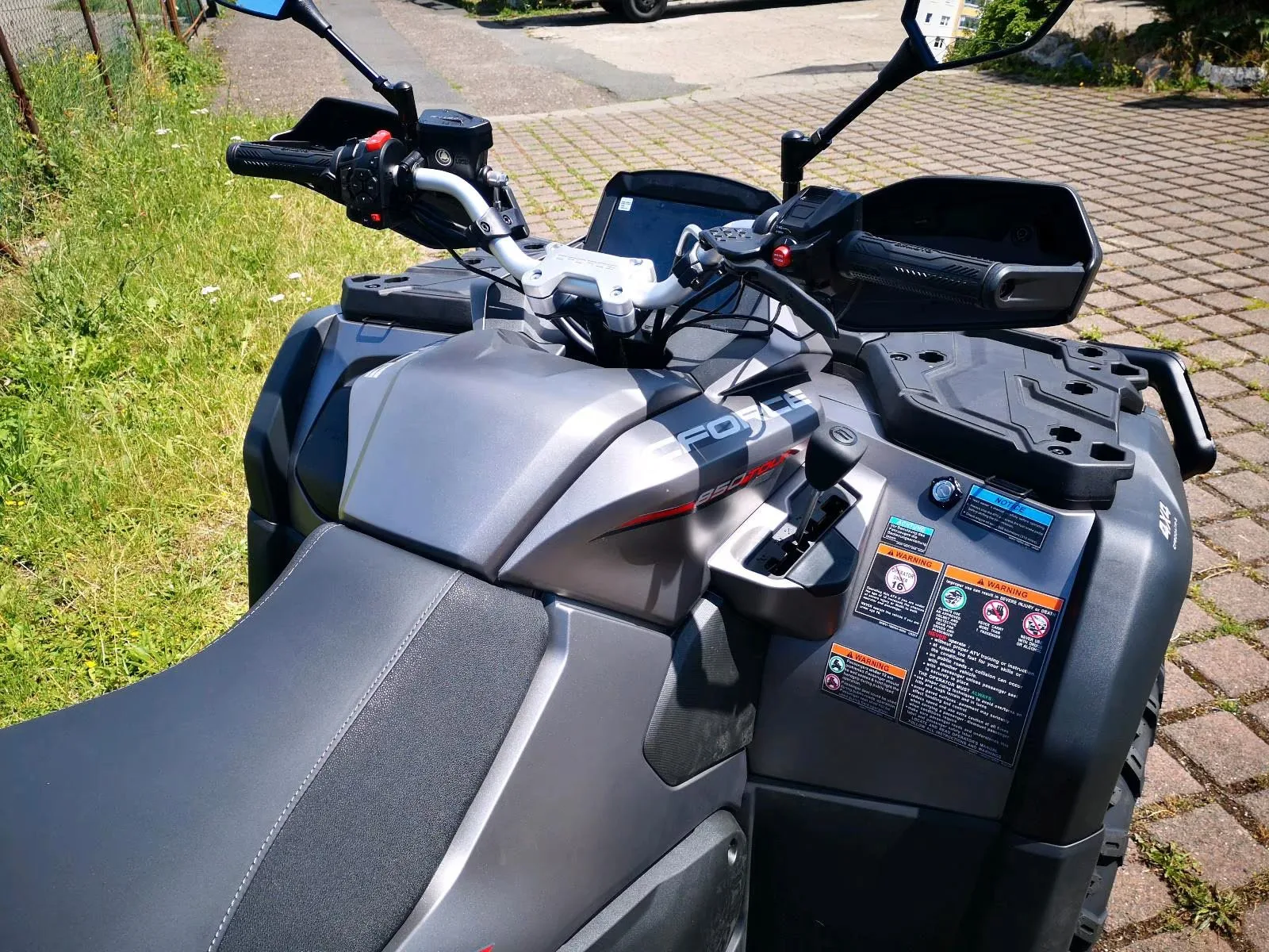 CFMOTO CForce 850 Touring Pro Limited CFORCE 850 Touring Pro ABS