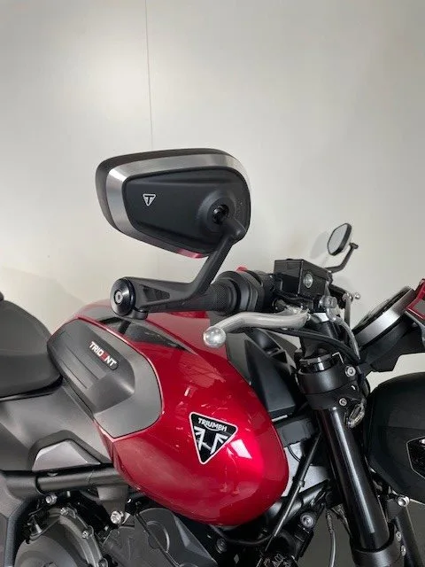 Triumph Trident 800