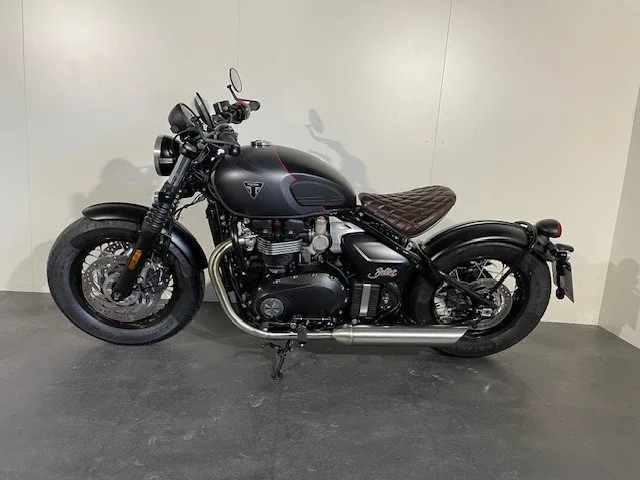 Triumph Bonneville Bobber