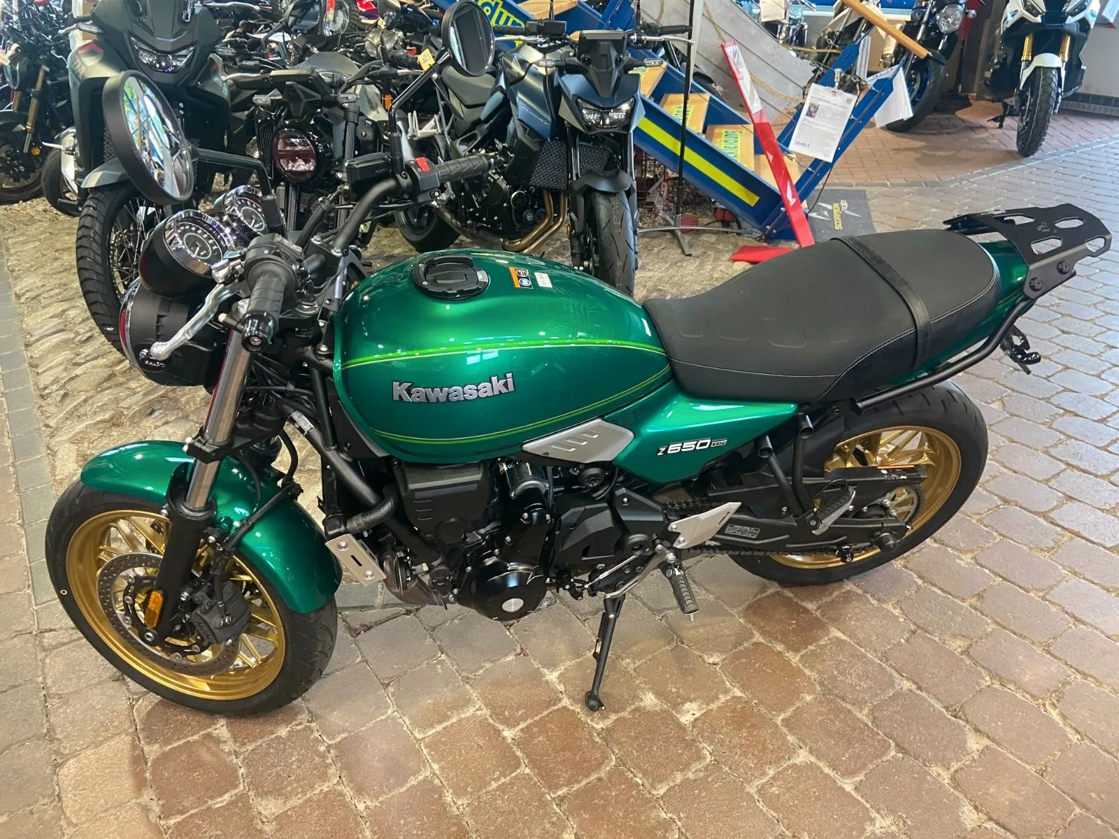 Kawasaki Z650 RS