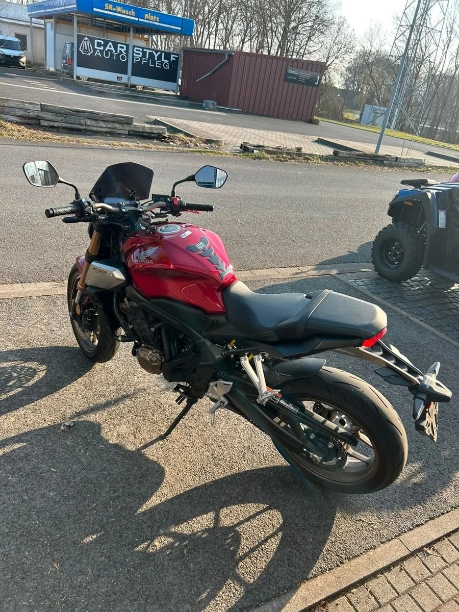 Honda CB650R