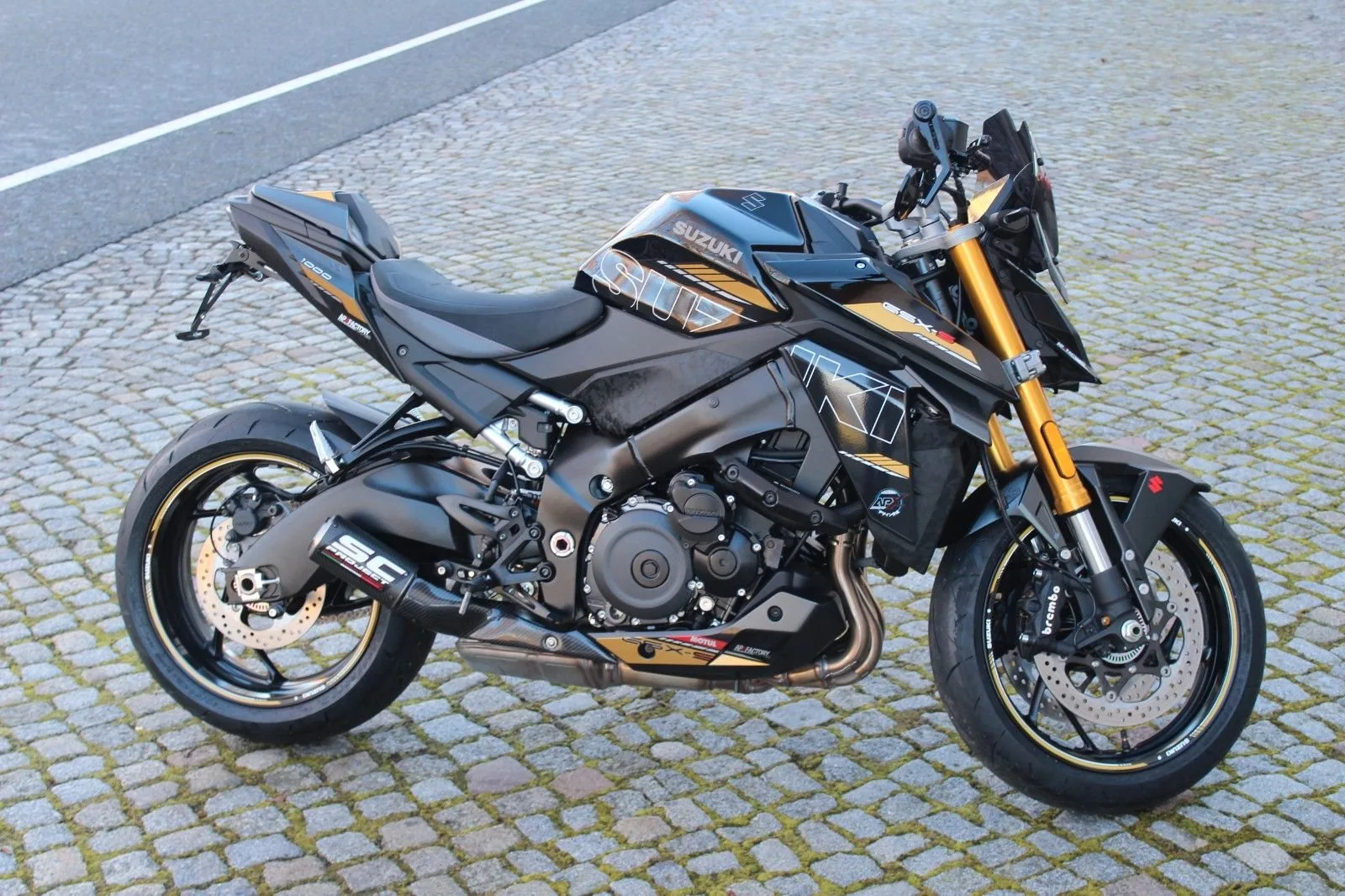 Suzuki GSX-S1000