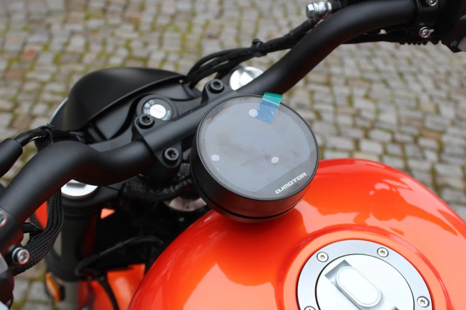 QJ Motor SRV 125